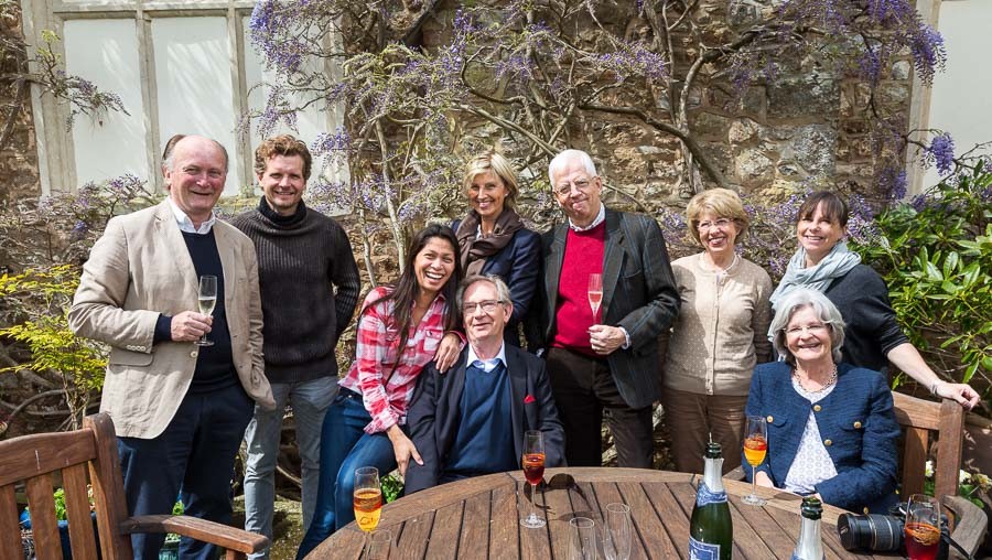 The Isofol Gang. From left: Lars Lind, Anders Rabbe, Jennifer, Bengt Gustavsson, Birgitta Lind, Anders Vedin, Eva Gustavsson, Åsa Vedin (sitting) and Jenny Rabbe.