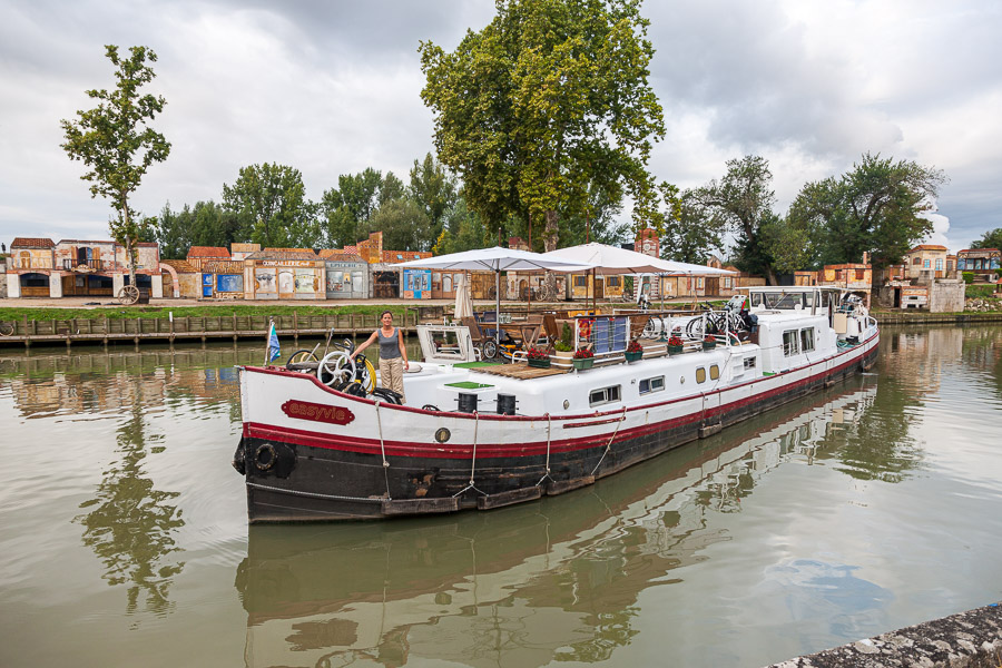 Easyvie leaving Valence