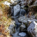 Tiny waterfalls along Grim’s Lake