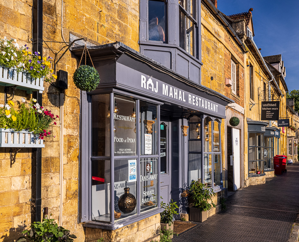 Along the main street of Moreton-in-Marsh